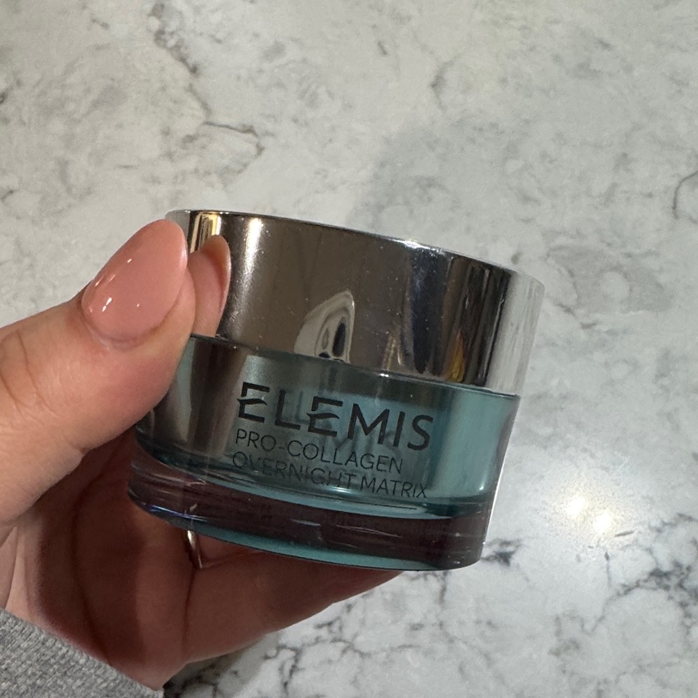ELEMIS Pro-Collagen Overnight Matrix - Silver and Blue Jar